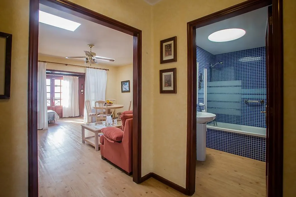 פוארטו דל כרמן Apartamento Los Fragosos 0*, פוארטו דל כרמן